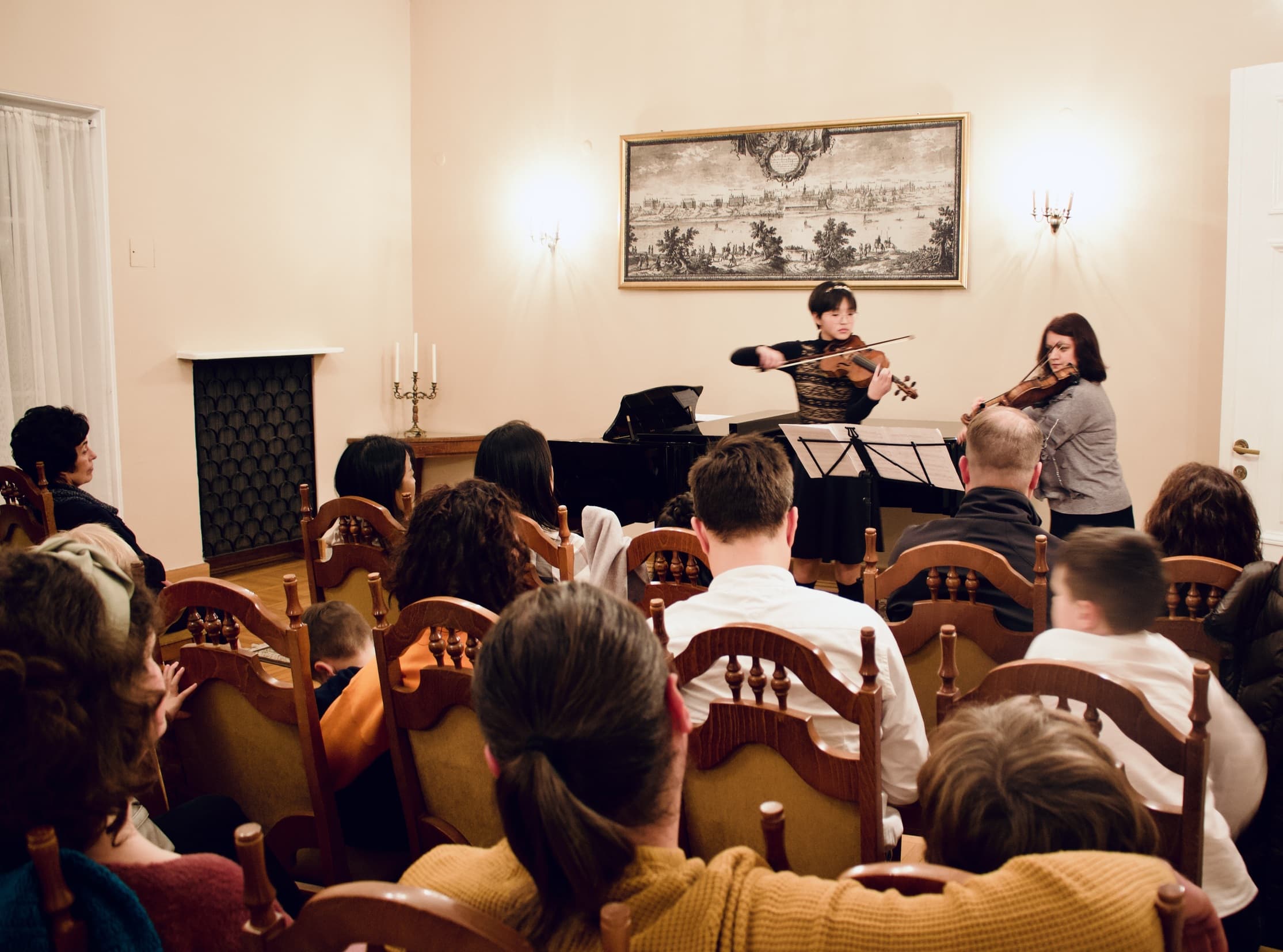 uczennica klasy skrzypiec, fortepian, Pałac Szustra, Koncert Listopadowy 2022